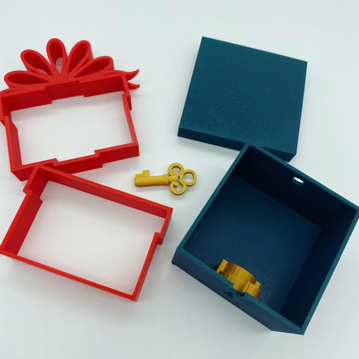 Lockable Gift Ornament