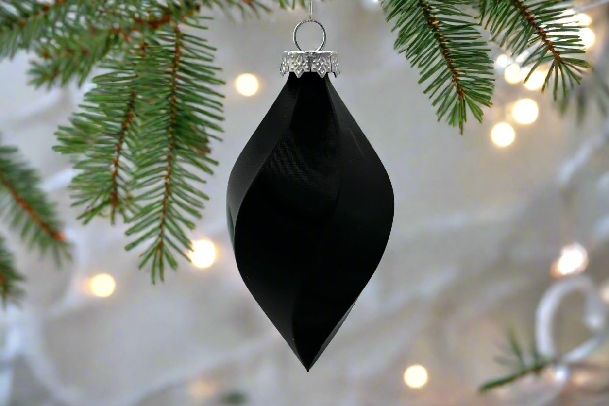 Elegant Christmas Ornament